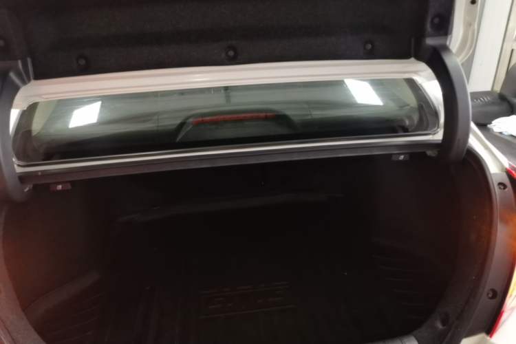 Used Honda Civic 2016 220TURBO CVT Prestige Edition Trunk