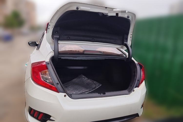 Used Honda Civic 2016 180TURBO CVT Comfort Version Trunk