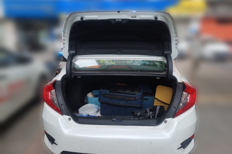 Used Honda Civic 2016 220TURBO CVT Luxury Edition Trunk
