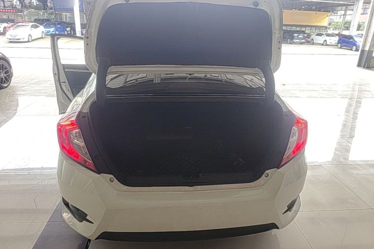 Used Honda Civic 2016 180TURBO CVT Comfort Version Trunk