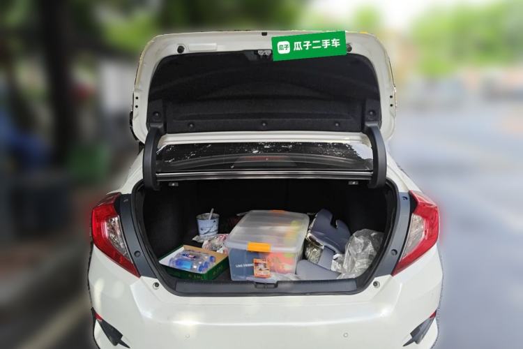 Used Honda Civic 2016 220TURBO CVT Prestige Edition Trunk