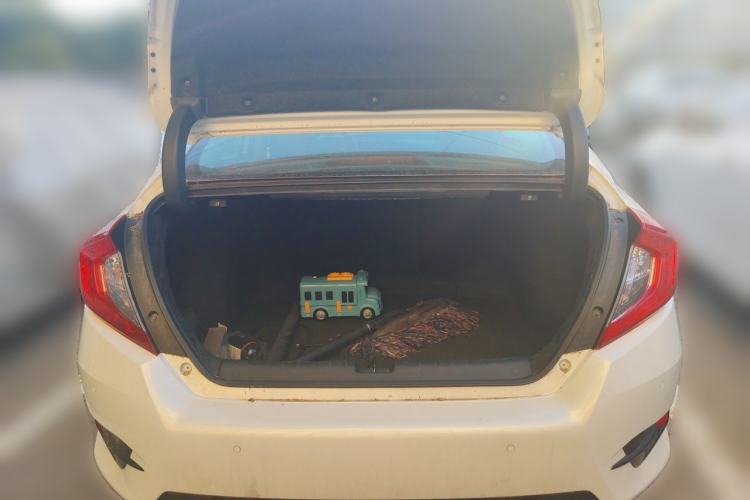 Used Honda Civic 2016 220TURBO CVT Luxury Edition Trunk