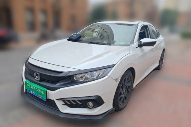 Honda Civic 2016 220TURBO CVT Luxury Edition usado