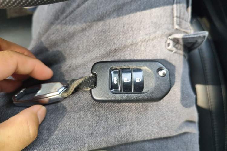 Used Honda Civic 2016 180TURBO CVT Comfort Version Vehicle Key