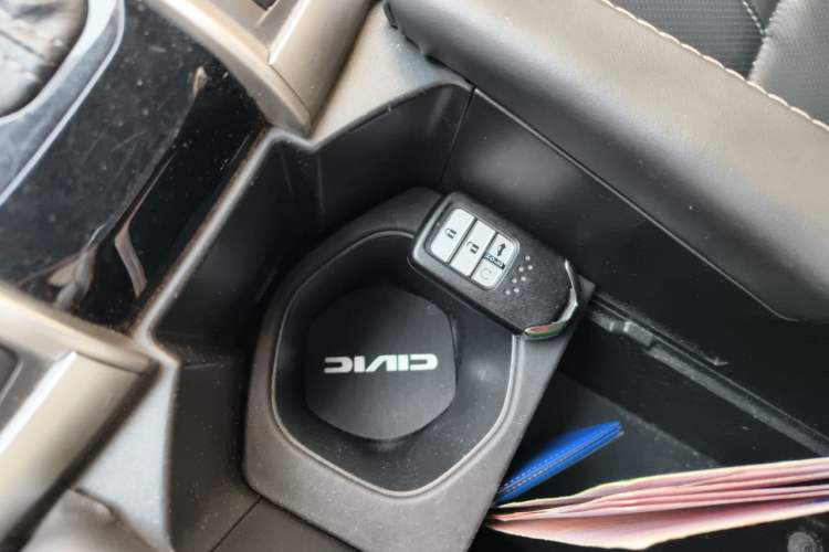Used Honda Civic 2016 220TURBO CVT Luxury Edition Vehicle Key