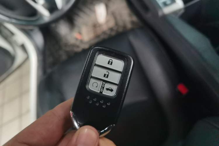 Used Honda Civic 2016 220TURBO CVT Prestige Edition Vehicle Key