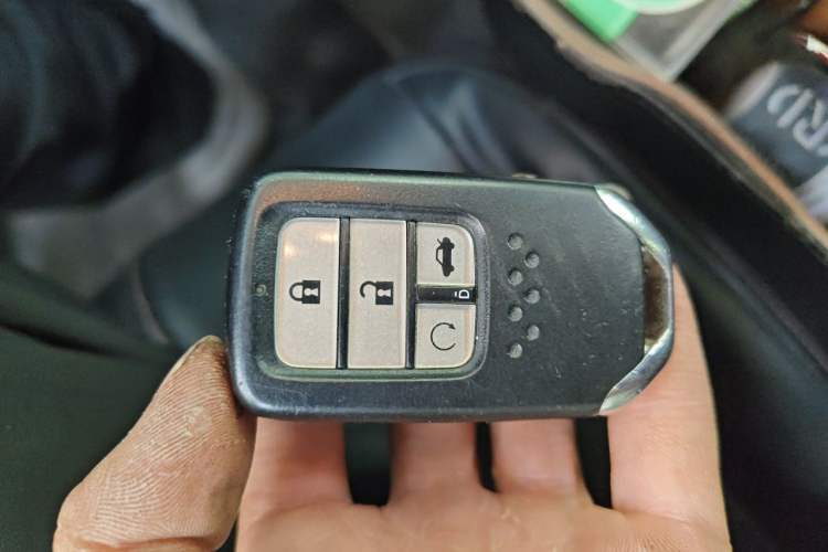 Used Honda Civic 2016 220TURBO CVT Luxury Edition Vehicle Key