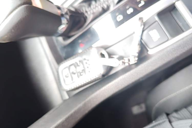 Used Honda Civic 2016 220TURBO CVT Luxury Edition Vehicle Key