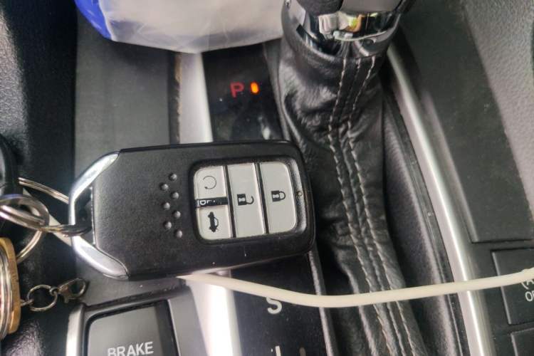 Used Honda Civic 2016 220TURBO CVT Luxury Edition Vehicle Key
