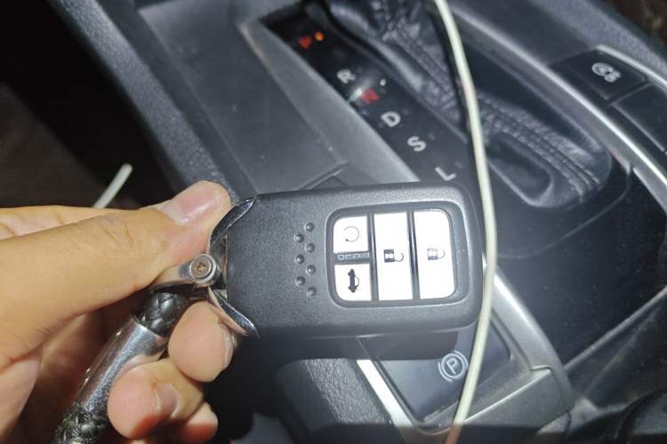 Used Honda Civic 2016 220TURBO CVT Luxury Edition Vehicle Key