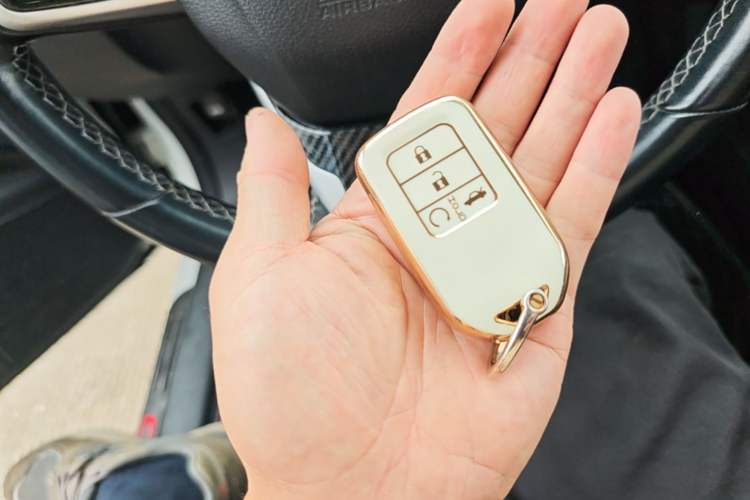 Used Honda Civic 2016 220TURBO CVT Prestige Edition Vehicle Key