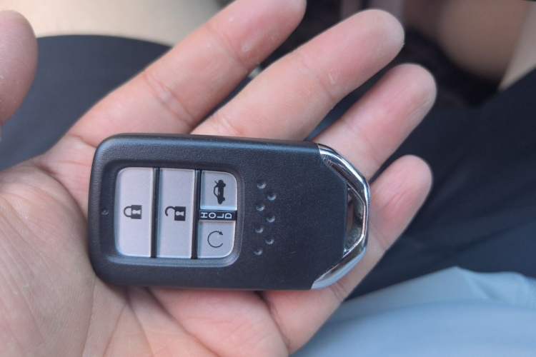Used Honda Civic 2016 220TURBO CVT Prestige Edition Vehicle Key