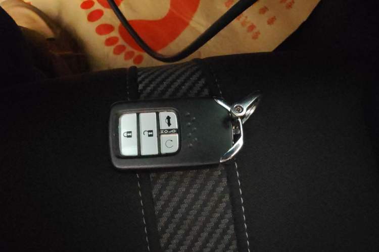 Used Honda Civic 2016 220TURBO CVT Luxury Edition Vehicle Key