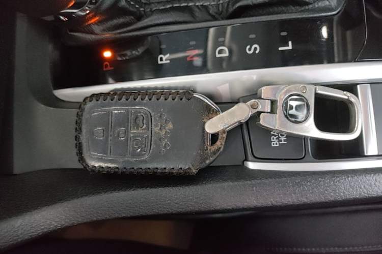 Used Honda Civic 2016 220TURBO CVT Prestige Edition Vehicle Key