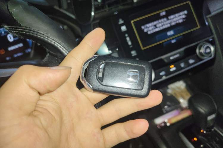 Used Honda Civic 2016 220TURBO CVT Luxury Edition Vehicle Key