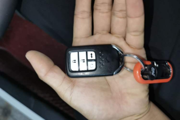 Used Honda Civic 2016 220TURBO CVT Prestige Edition Vehicle Key