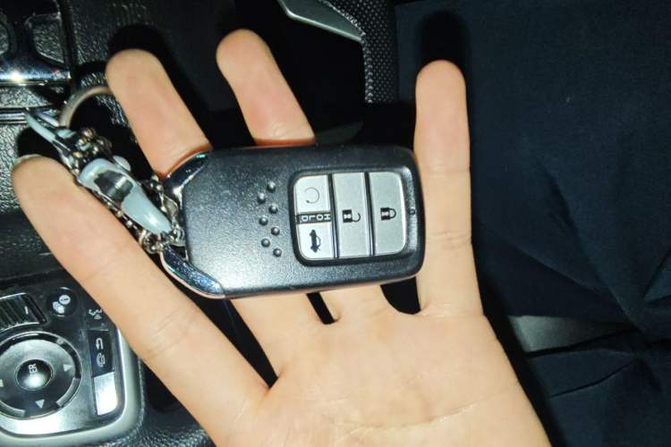Used Honda Civic 2016 220TURBO CVT Luxury Edition Vehicle Key