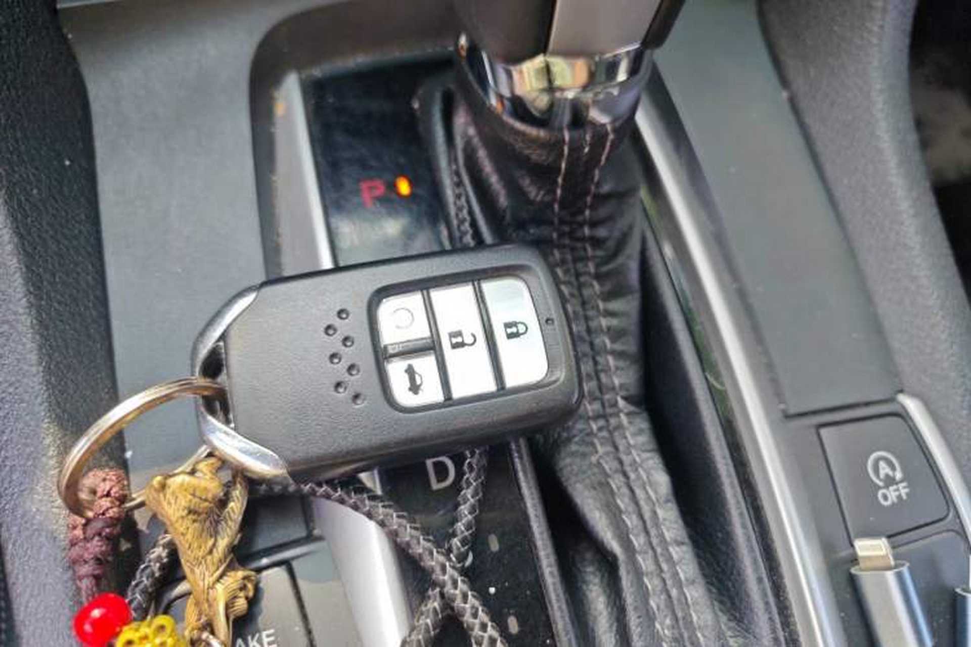 Used Honda Civic 2016 220TURBO CVT Prestige Edition Vehicle Key