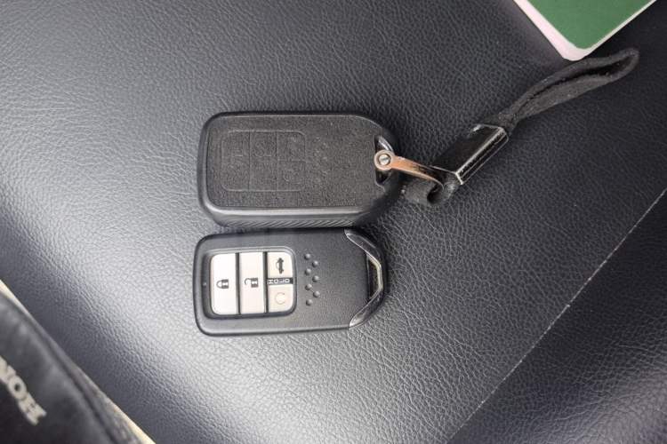 Used Honda Civic 2016 220TURBO CVT Luxury Edition Vehicle Key