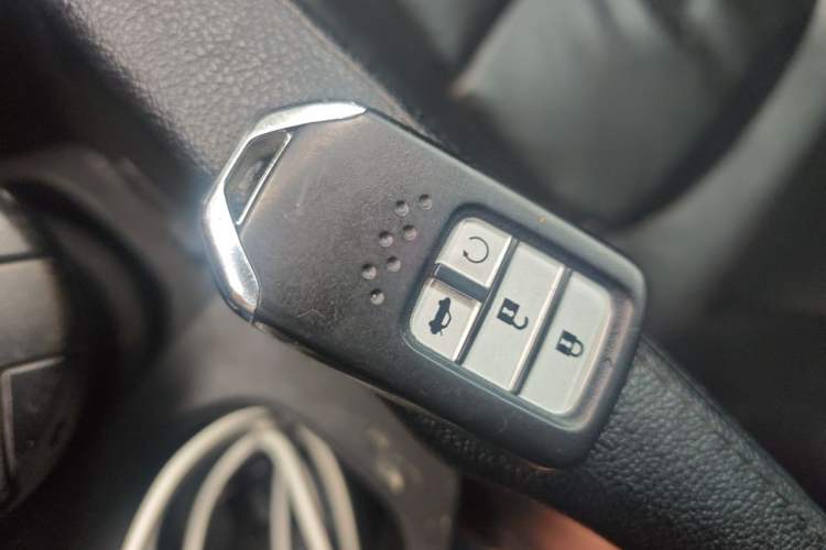 Used Honda Civic 2016 220TURBO Manual Luxury Edition Vehicle Key