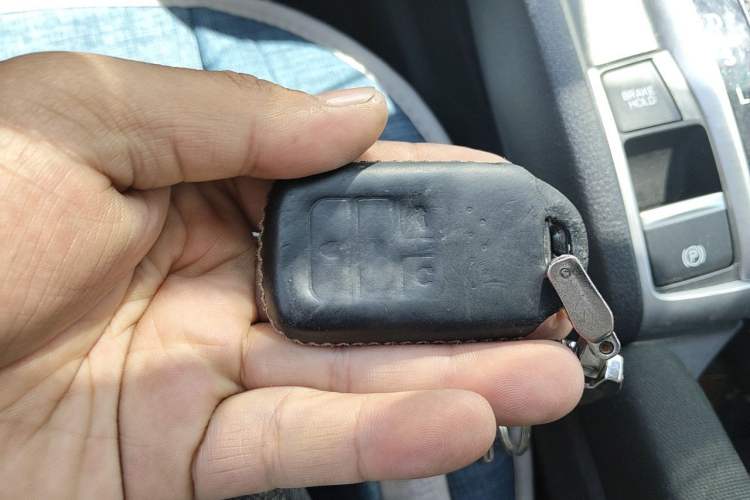 Used Honda Civic 2016 220TURBO CVT Luxury Edition Vehicle Key