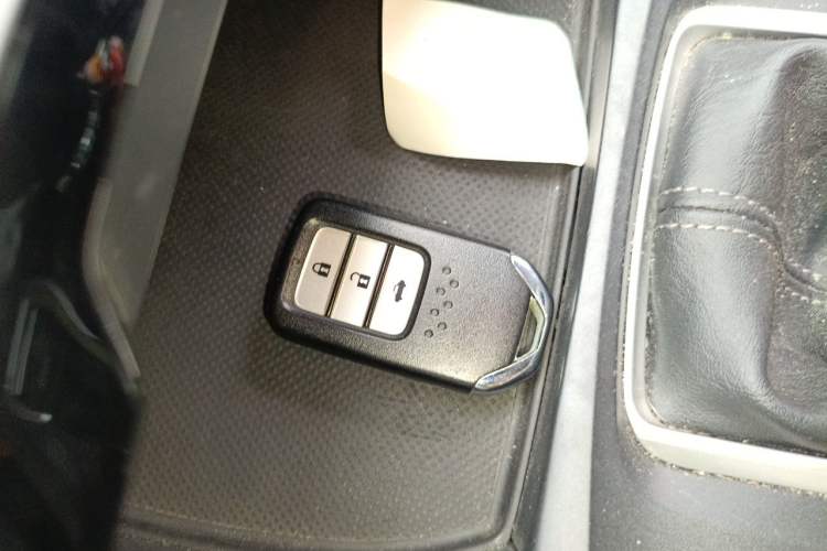 Used Honda Civic 2016 220TURBO Manual Luxury Edition Vehicle Key