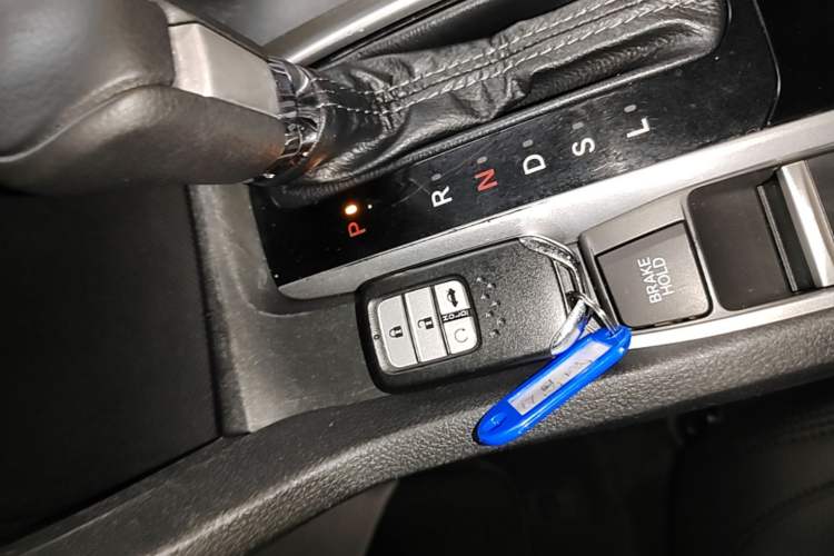Used Honda Civic 2016 220TURBO CVT Luxury Edition Vehicle Key