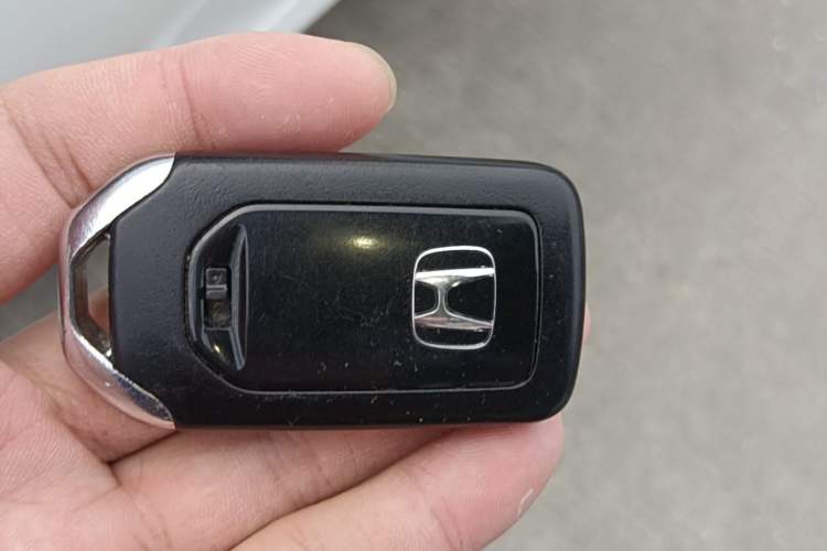 Used Honda Civic 2016 220TURBO CVT Luxury Edition Vehicle Key