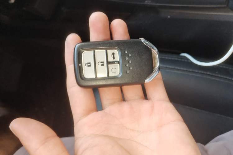 Used Honda Civic 2016 220TURBO CVT Luxury Edition Vehicle Key