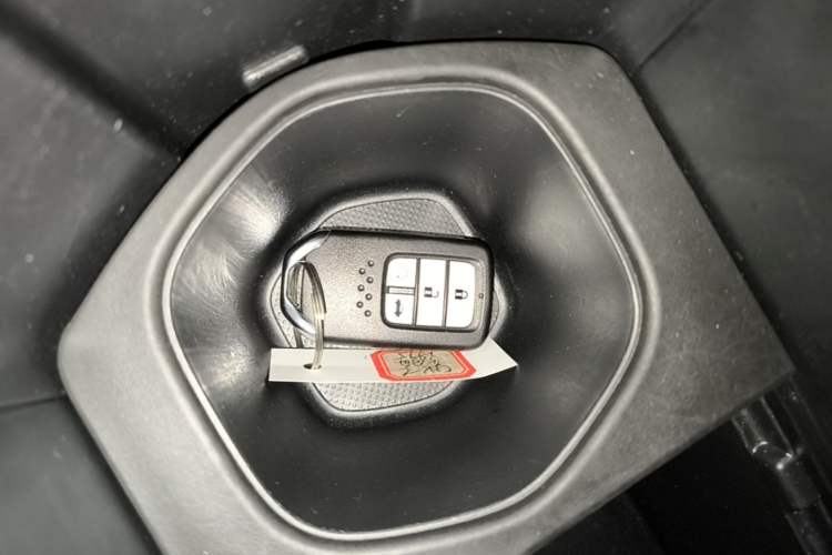 Used Honda Civic 2016 220TURBO CVT Luxury Edition Vehicle Key