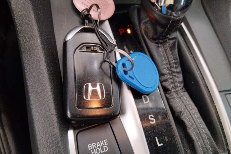 Used Honda Civic 2016 220TURBO CVT Luxury Edition Vehicle Key