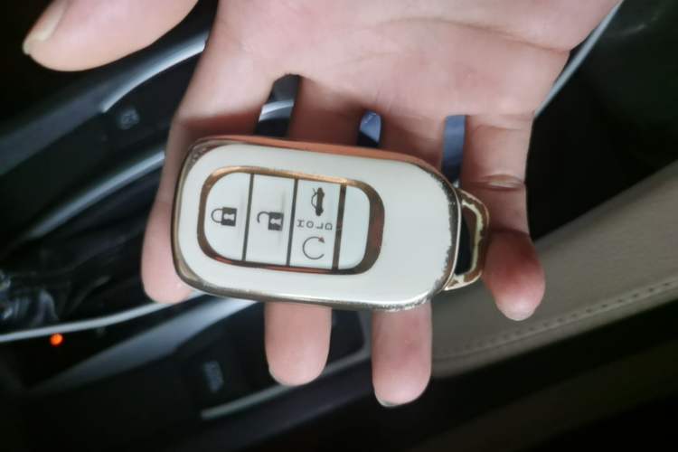 Used Honda Civic 2016 220TURBO CVT Luxury Edition Vehicle Key