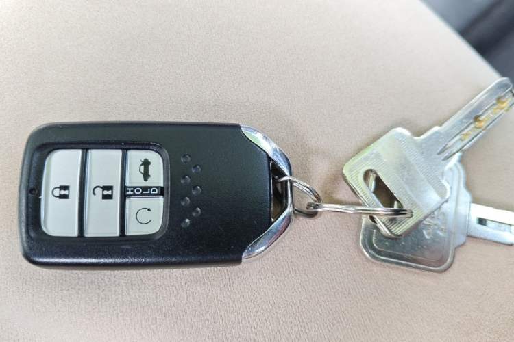 Used Honda Civic 2016 220TURBO CVT Luxury Edition Vehicle Key