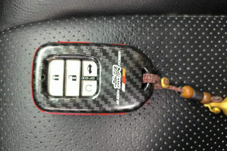 Used Honda Civic 2016 220TURBO CVT Luxury Edition Vehicle Key