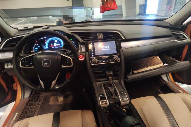 Used Honda Civic 2016 220TURBO CVT Prestige Edition Center Console
