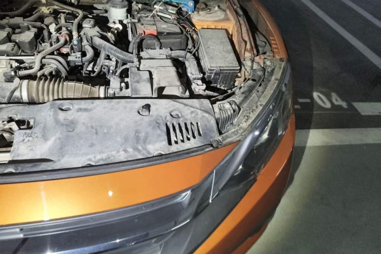 Used Honda Civic 2016 220TURBO CVT Luxury Edition Engine Bay Left