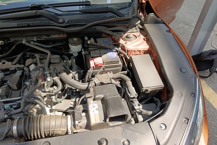 Used Honda Civic 2016 220TURBO CVT Luxury Edition Engine Bay Left