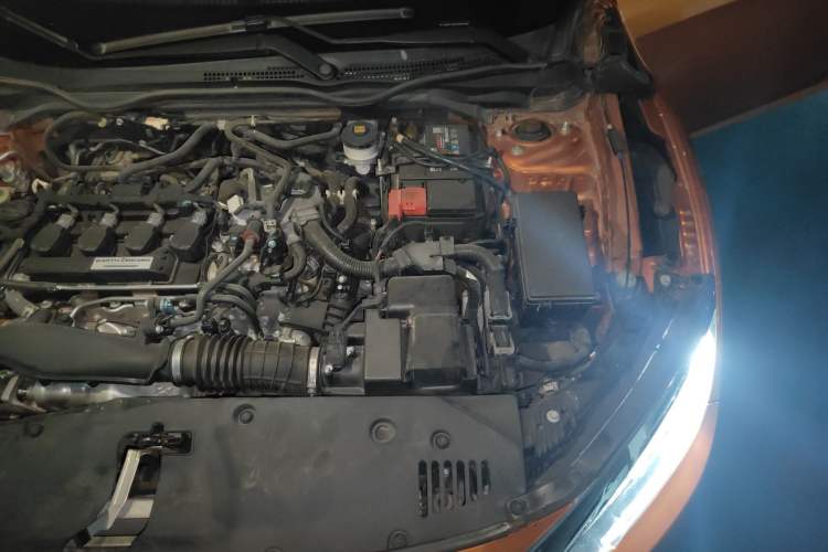 Used Honda Civic 2016 220TURBO CVT Prestige Edition Engine Bay Left