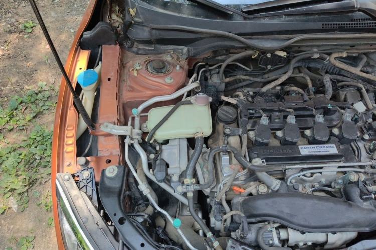 Used Honda Civic 2016 220TURBO CVT Luxury Edition Engine Bay Right