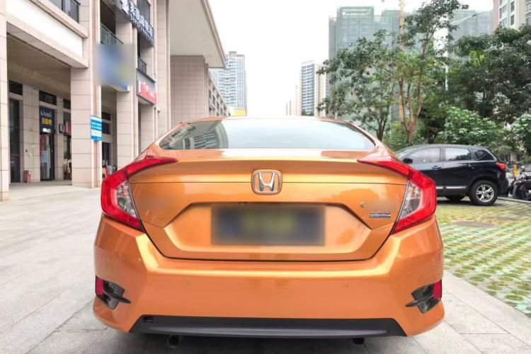 Used Honda Civic 2016 220TURBO CVT Luxury Edition Exterior 4