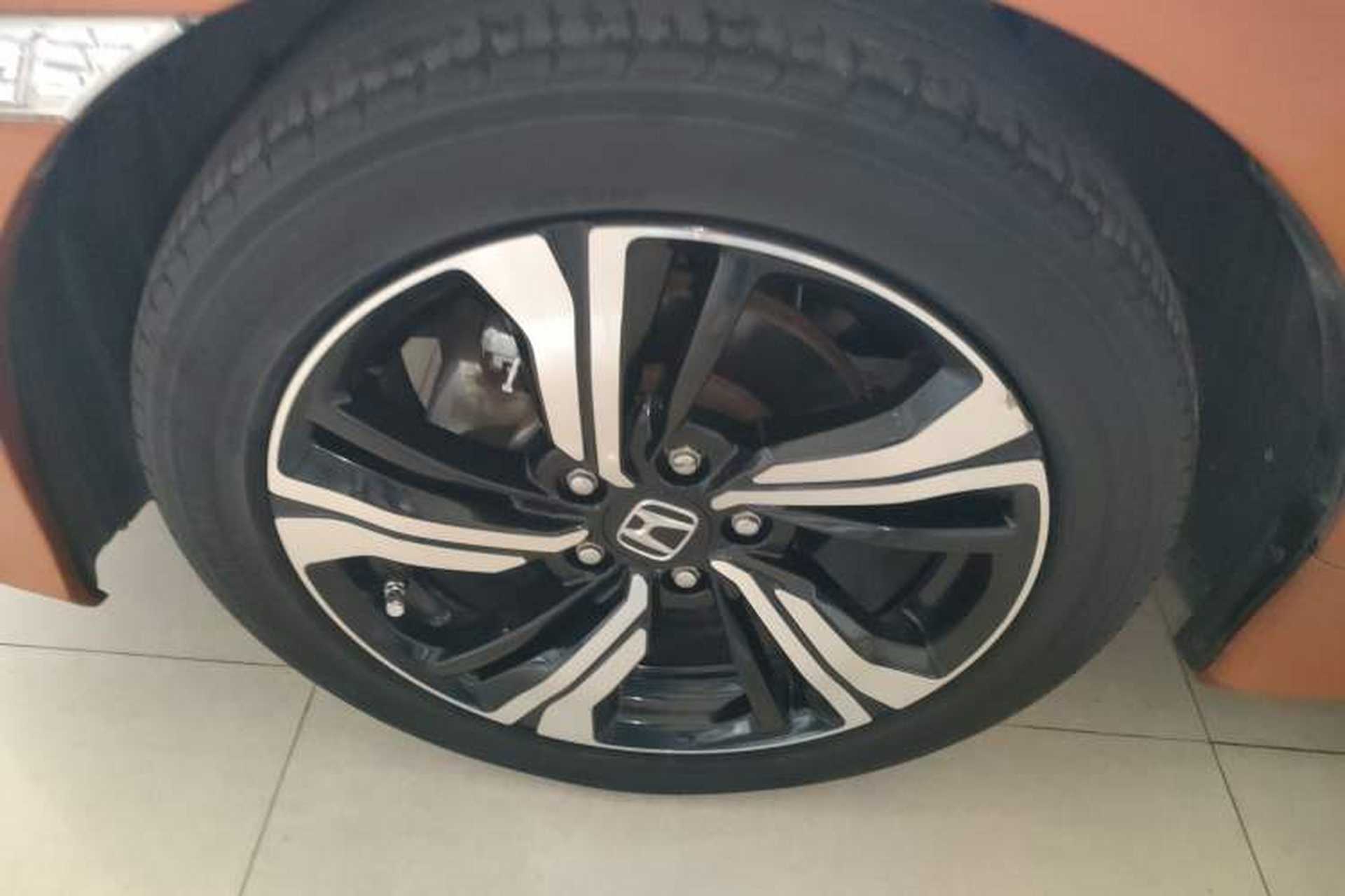 Used Honda Civic 2016 220TURBO CVT Prestige Edition Exterior 7