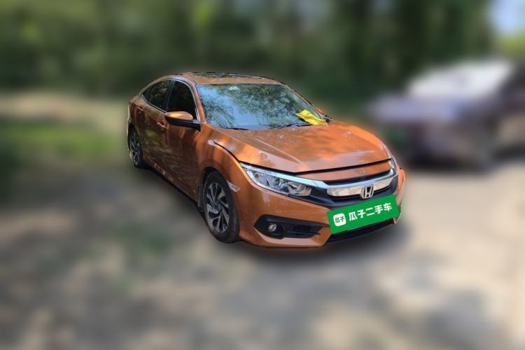 Used Honda Civic 2016 220TURBO CVT Luxury Edition Front Right 45 Deg