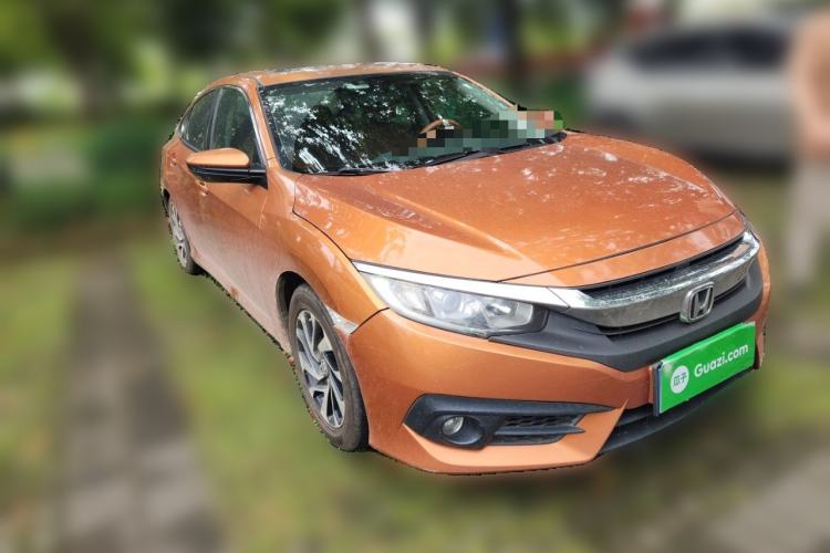 Used Honda Civic 2016 220TURBO CVT Luxury Edition Front Right 45 Deg