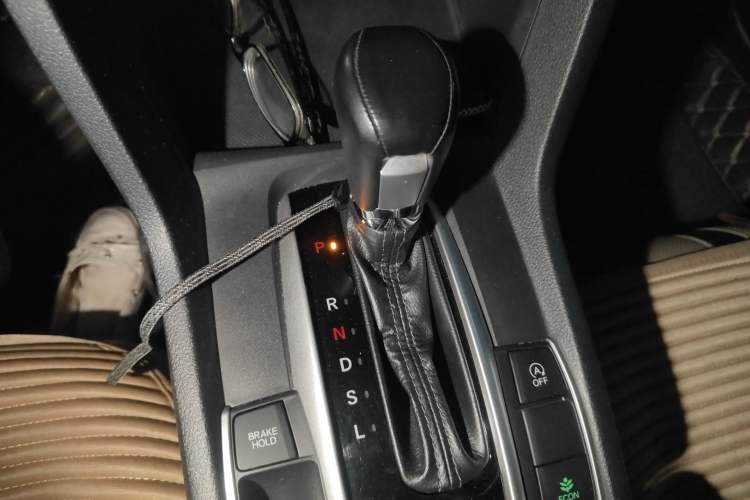 Used Honda Civic 2016 220TURBO CVT Prestige Edition Gear Lever