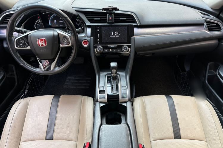 Used Honda Civic 2016 220TURBO CVT Prestige Edition Interior 2