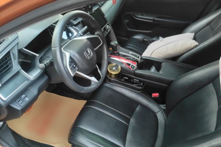 Used Honda Civic 2016 220TURBO CVT Luxury Edition Left Front Seat