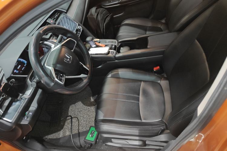 Used Honda Civic 2016 220TURBO CVT Luxury Edition Left Front Seat