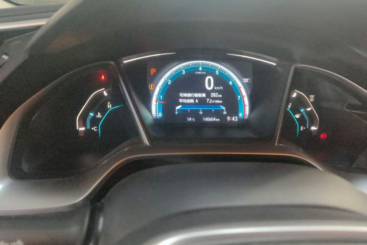 Used Honda Civic 2016 220TURBO CVT Prestige Edition Odometer Close Up