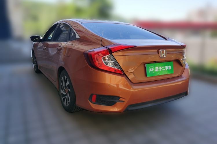 Used Honda Civic 2016 220TURBO CVT Luxury Edition Rear Left 45 Deg