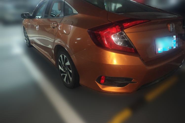 Used Honda Civic 2016 220TURBO CVT Luxury Edition Rear Left 45 Deg